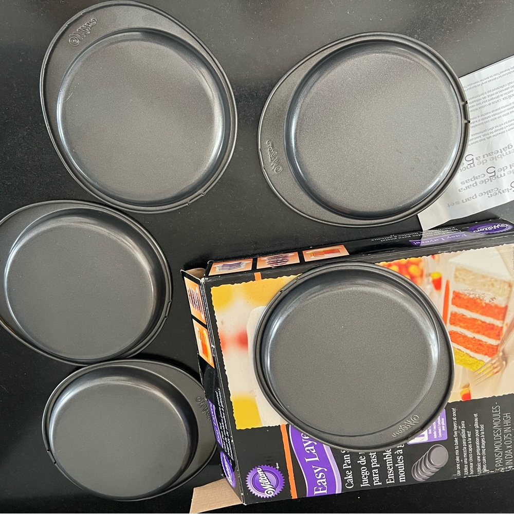 Wilton easy layers cake pans - Picture 4 of 4